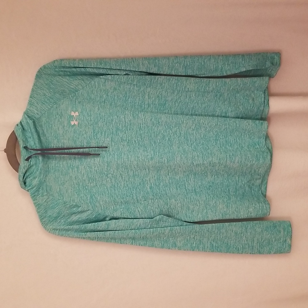 Under armour hooded shirt